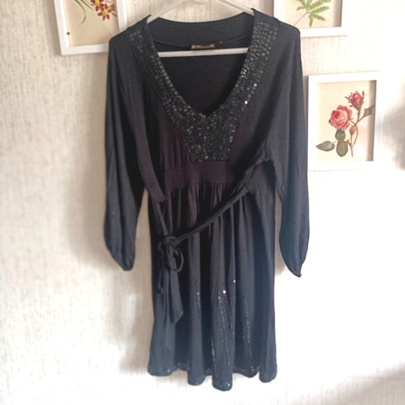 ✅ UK14/XL Black Dress by Westside! Good quality cloth material✨